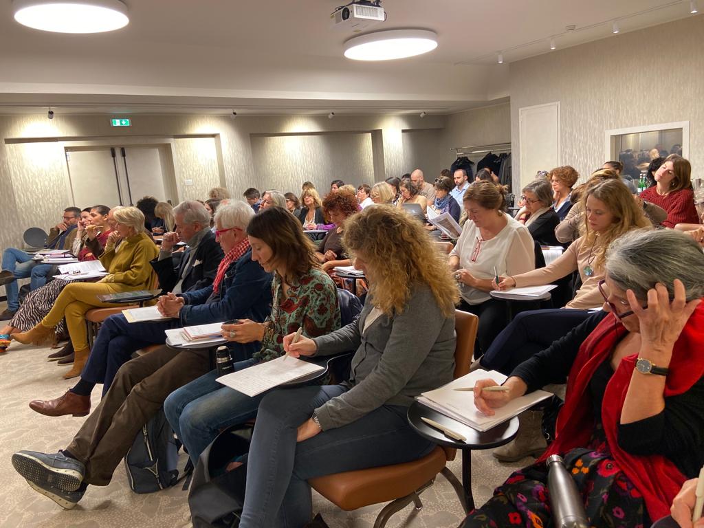 Aula CSTG con gli allievi al lavoro